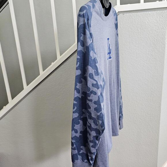 LA Dodgers Blue Camo Pullover Long Sleeve T-Shirt Men's Size 2XL - Picture 2 of 8